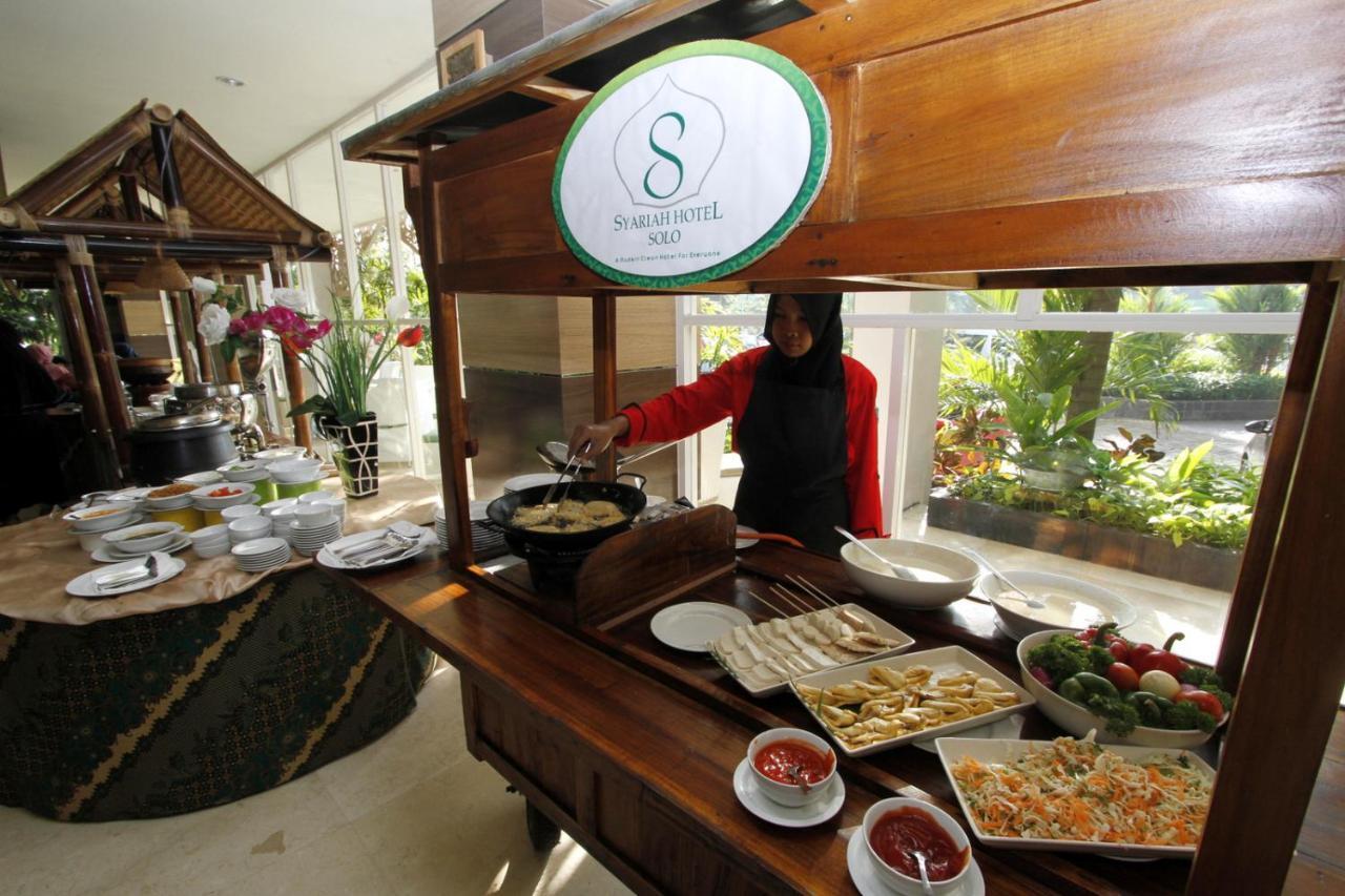 Lorin Syariah Solo Hotel Экстерьер фото